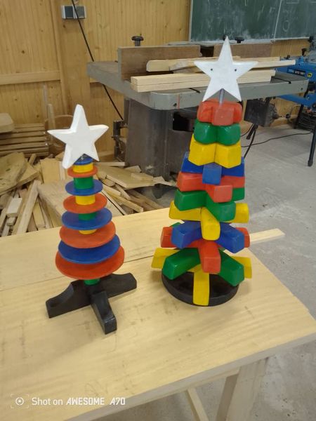 Weihnachtsbume Farbe Werkstatt.jpeg
